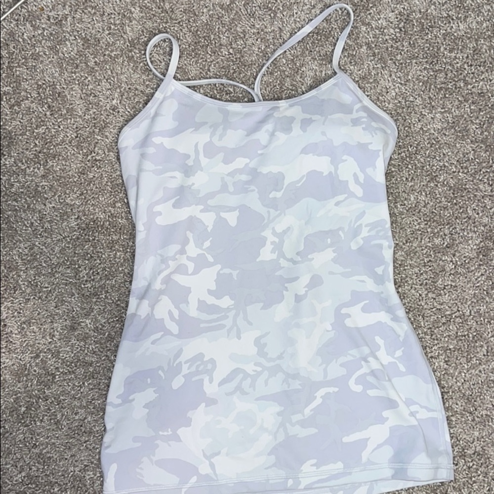 Lululemon tank